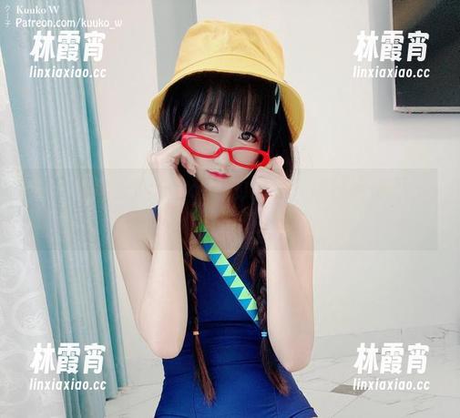 聊天中翻阅Kuuko W的图库，胡桃给你不一样的感觉